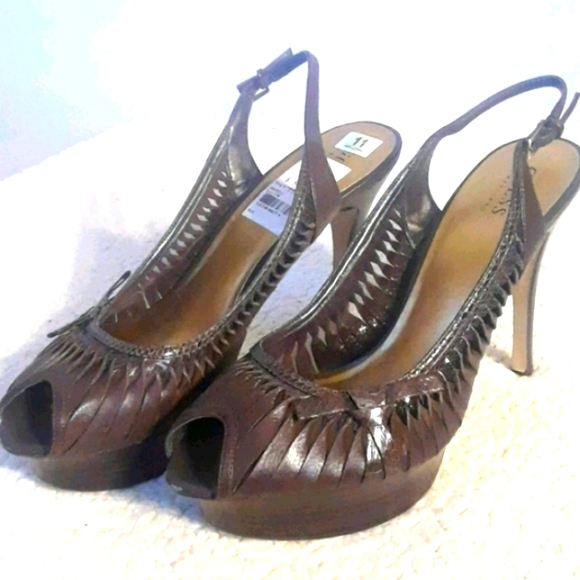 Bundle and Save Guess Platform Heels - Picture 2 of 6